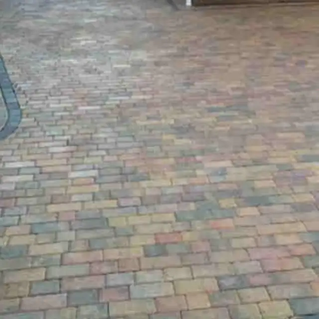 Brindle basketweave block paving