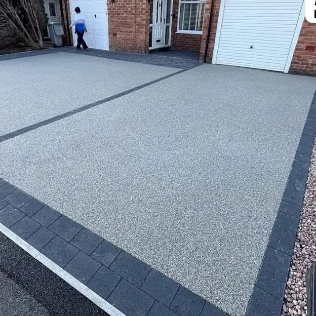 Silver grey resin bound driveway